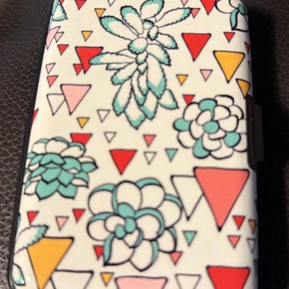Succulent Pattern Hard Shell Card Wallet RFID